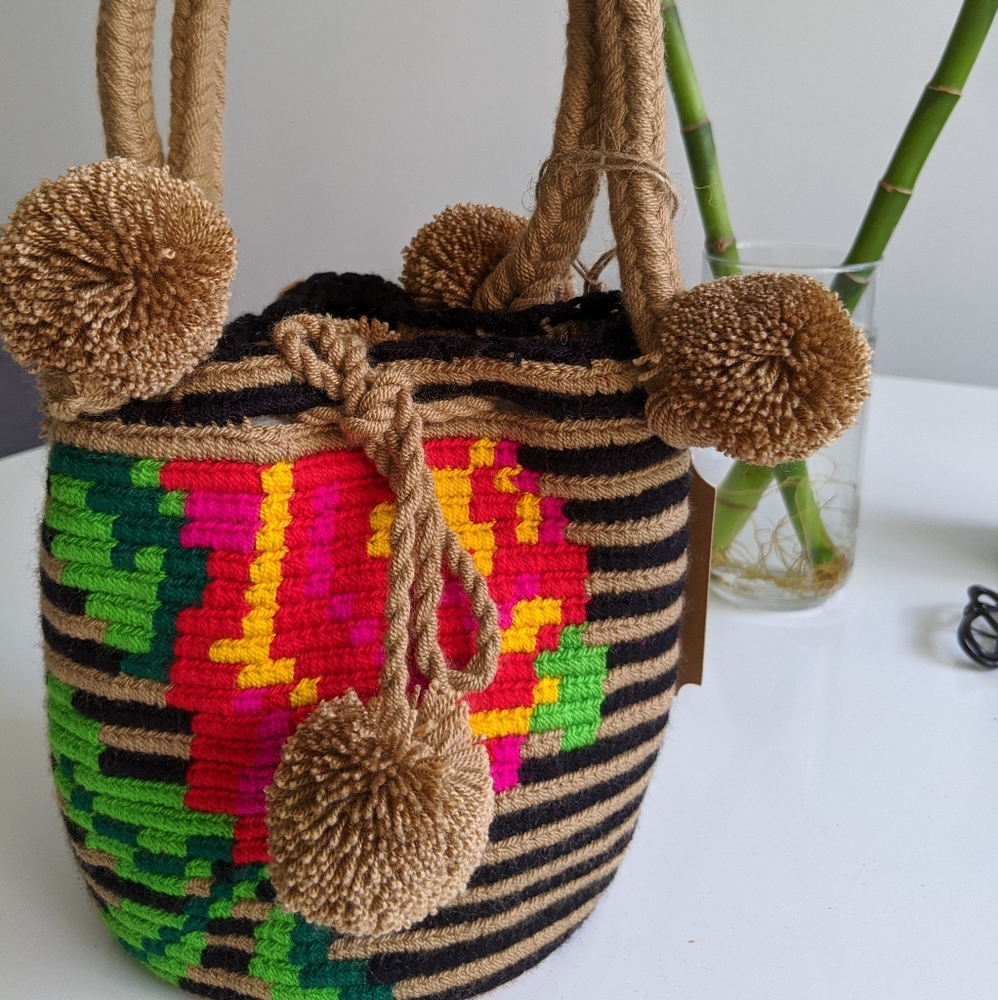Hand crafted wayuu bags NWT